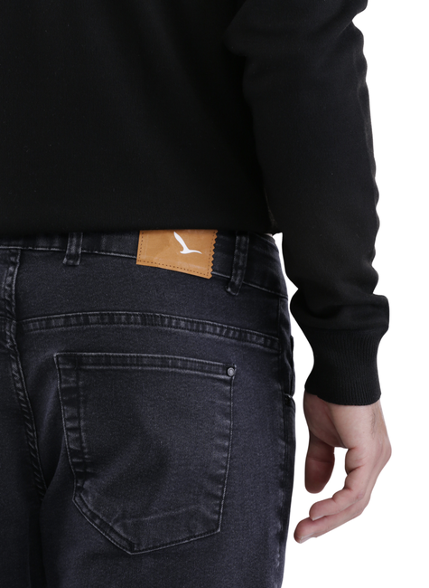 03 calca jeans slim boating on the yacht